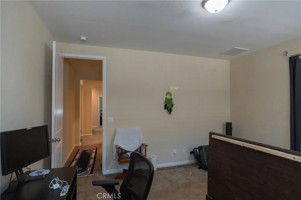 4869 Langley Way Merced, CA 95348