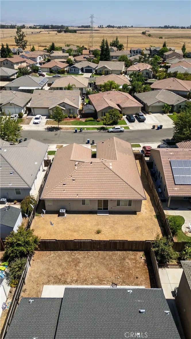 4869 Langley Way Merced, CA 95348