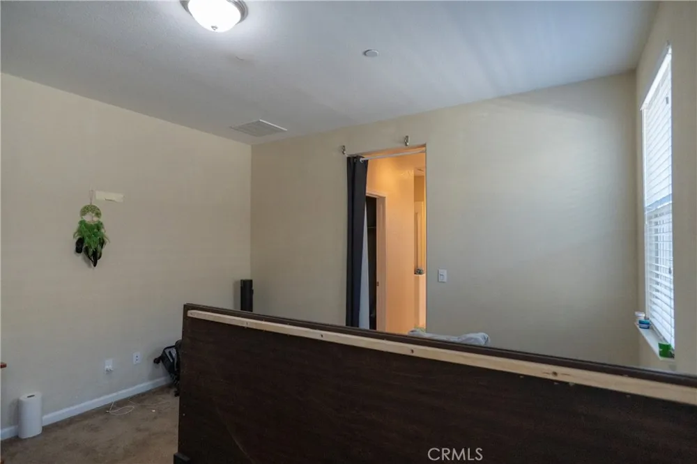 4869 Langley Way Merced, CA 95348
