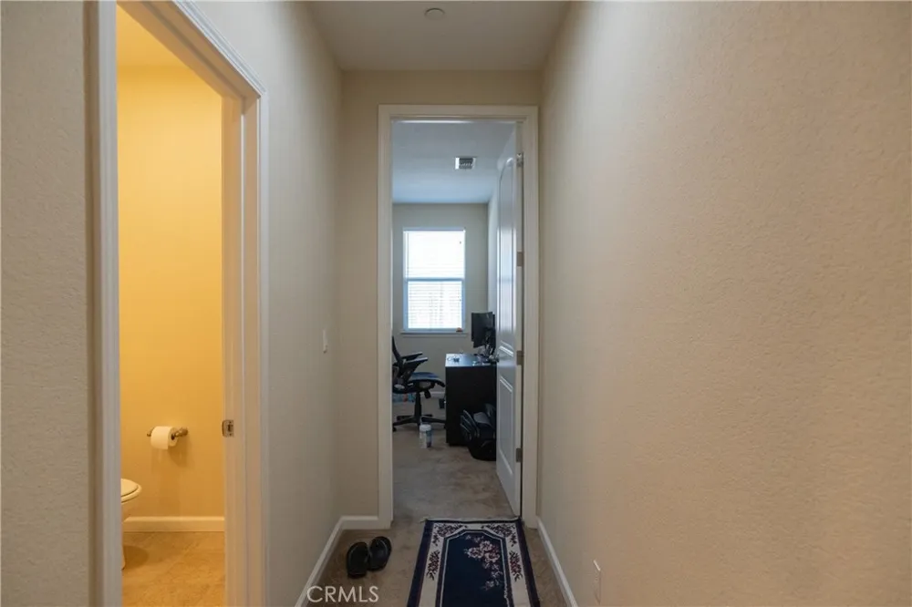 4869 Langley Way Merced, CA 95348