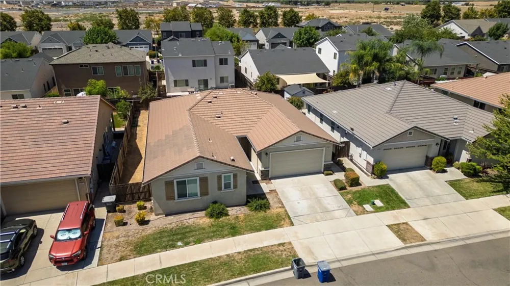 4869 Langley Way Merced, CA 95348