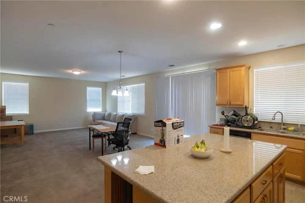 4869 Langley Way Merced, CA 95348