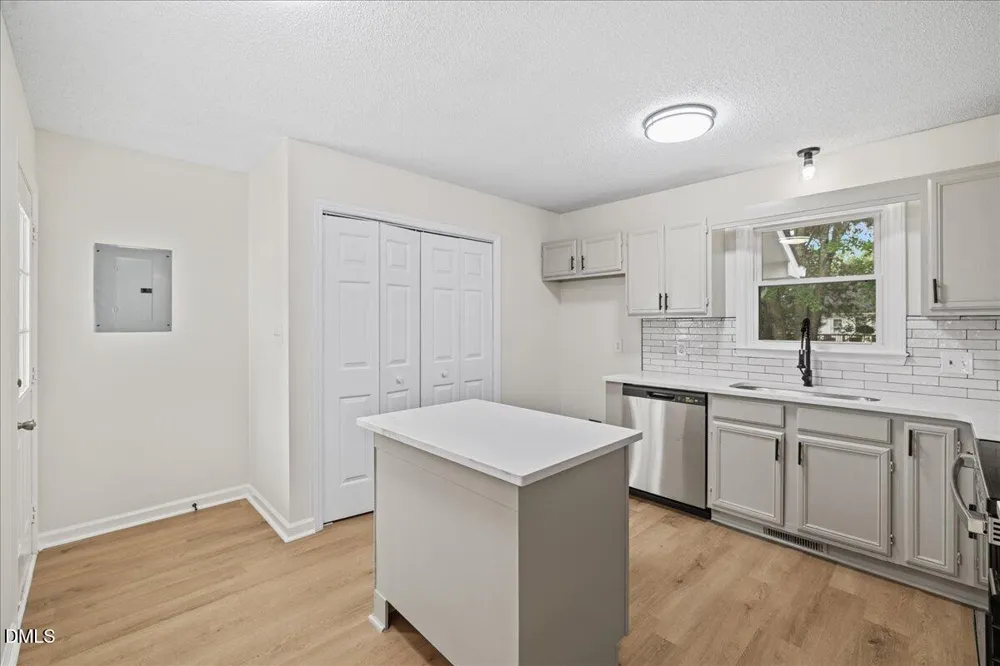 1137 Spruce Drive Zebulon, NC 27597