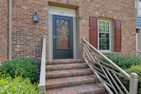 3109 Coachman's Way