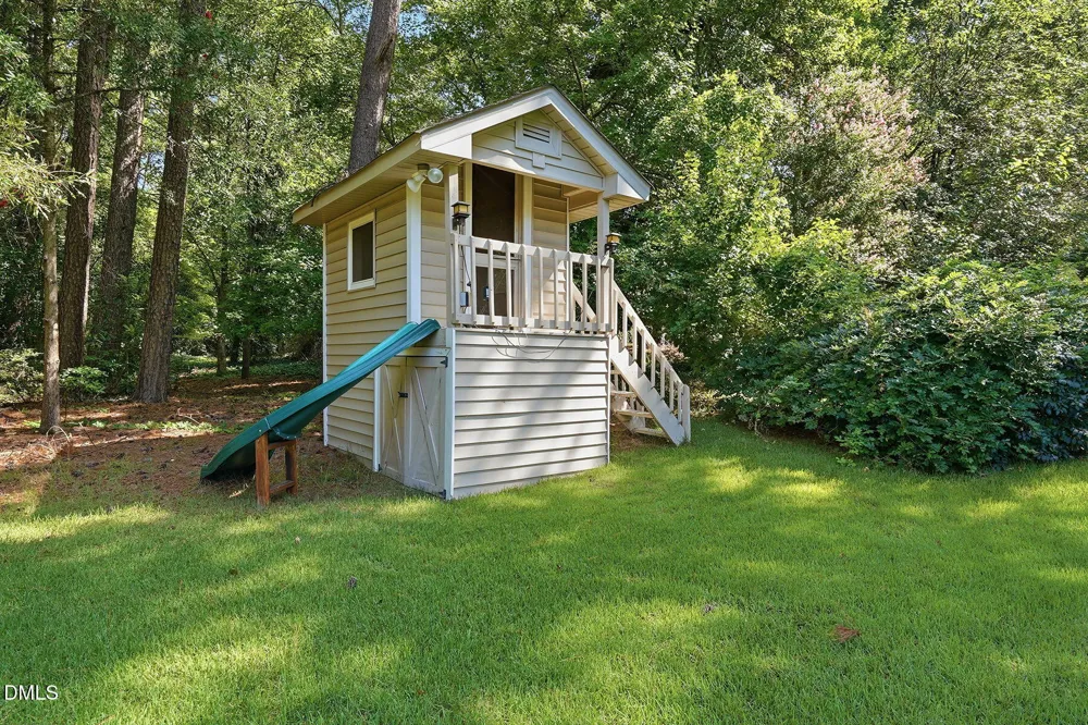 5009 Stockton Drive Raleigh, NC 27606