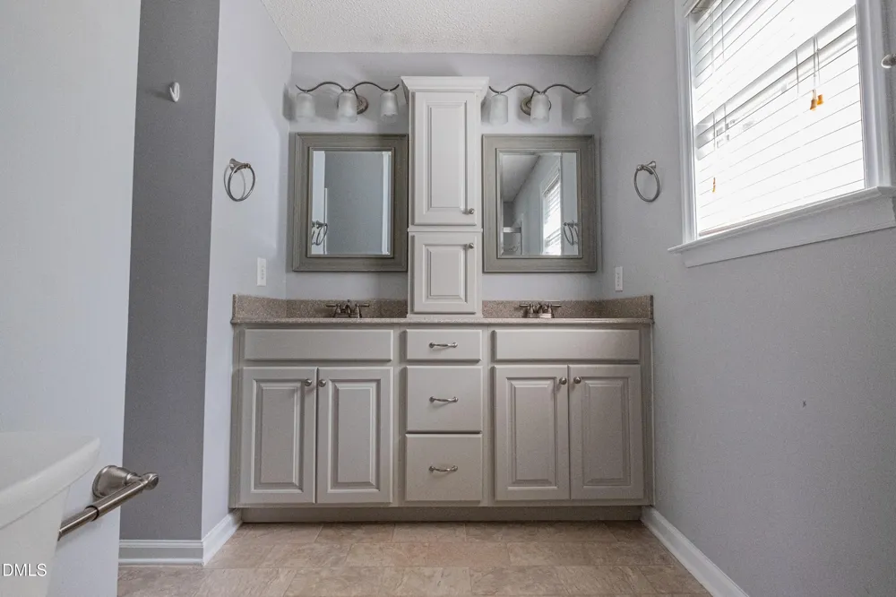 208 Muirfield Ridge Drive Garner, NC 27529