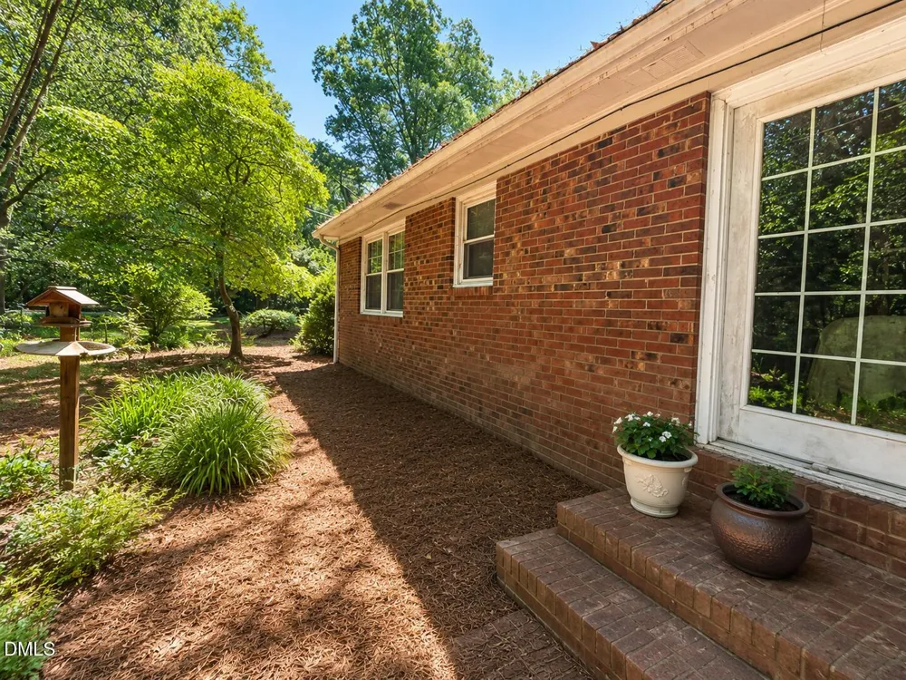 1512 St Marys Road Hillsborough, NC 27278