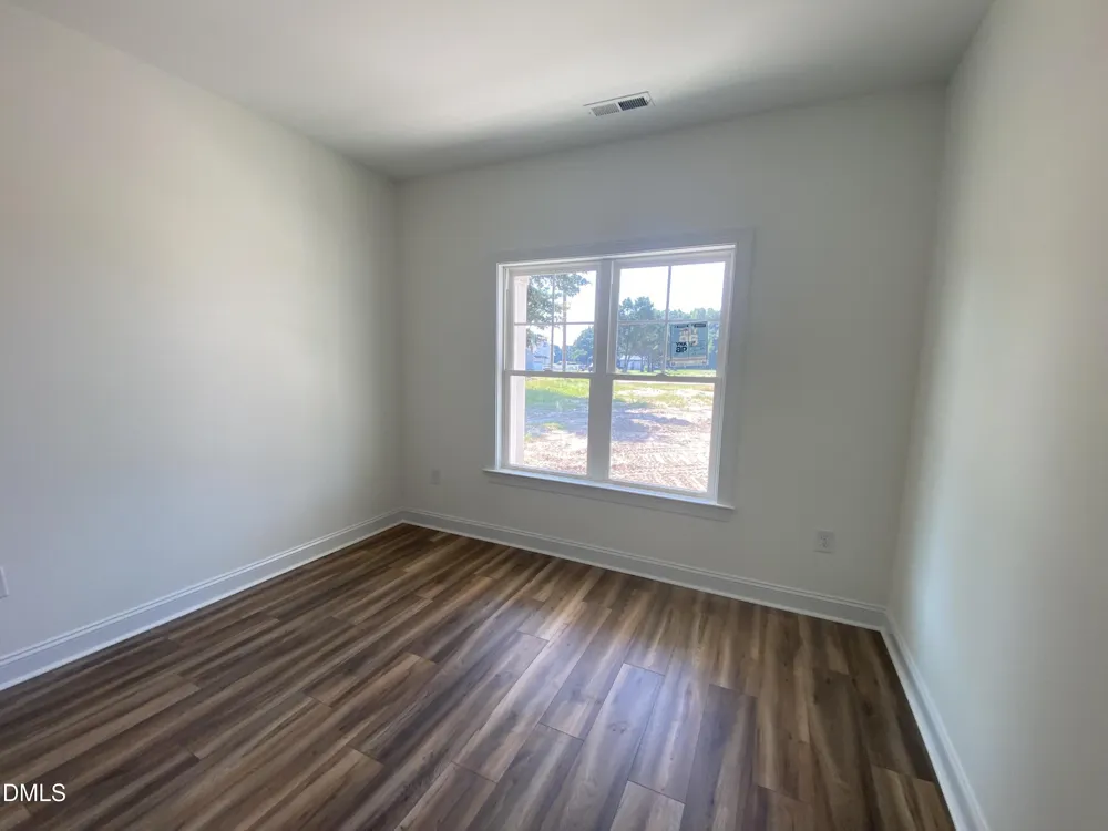 9641 Hinnant-edgerton Road Kenly, NC 27542