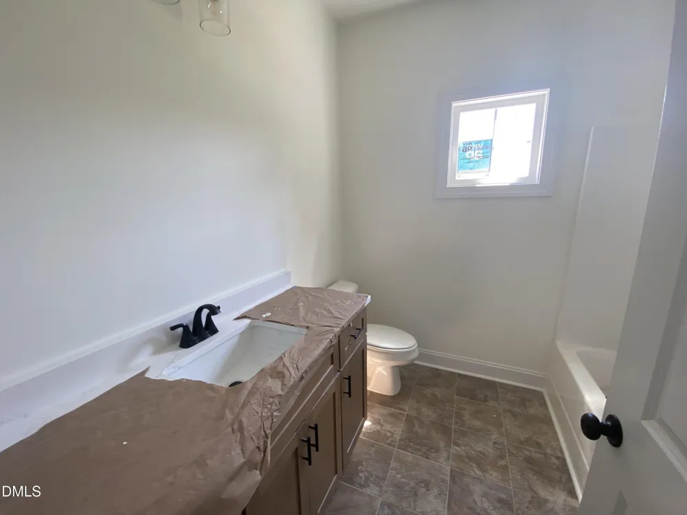 9641 Hinnant-edgerton Road Kenly, NC 27542