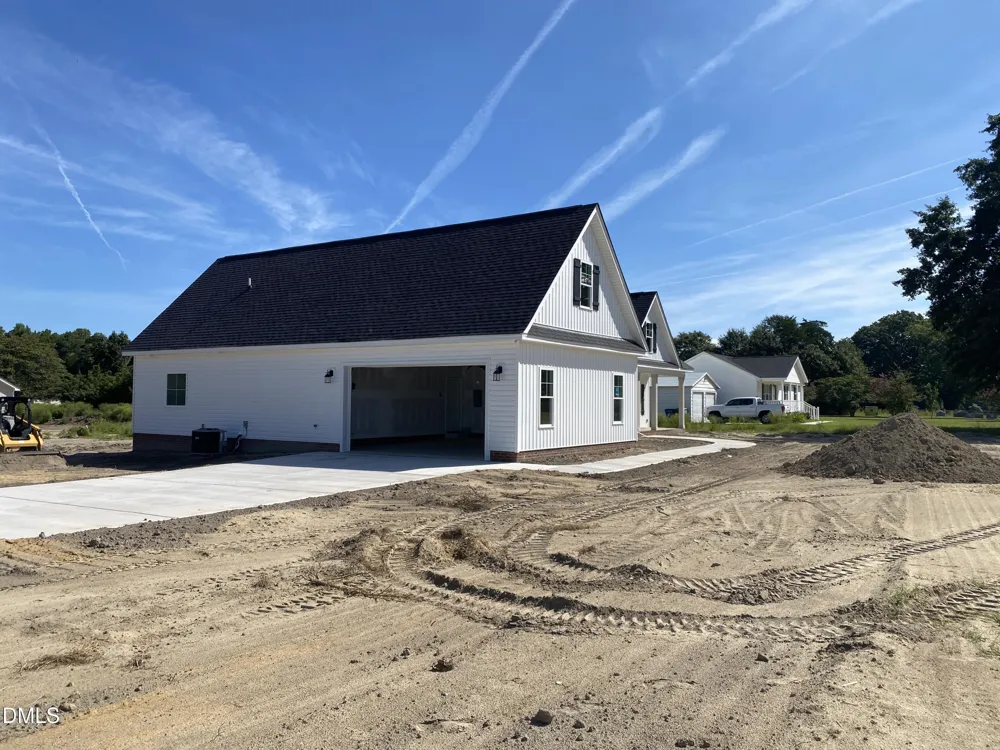 9641 Hinnant-edgerton Road Kenly, NC 27542