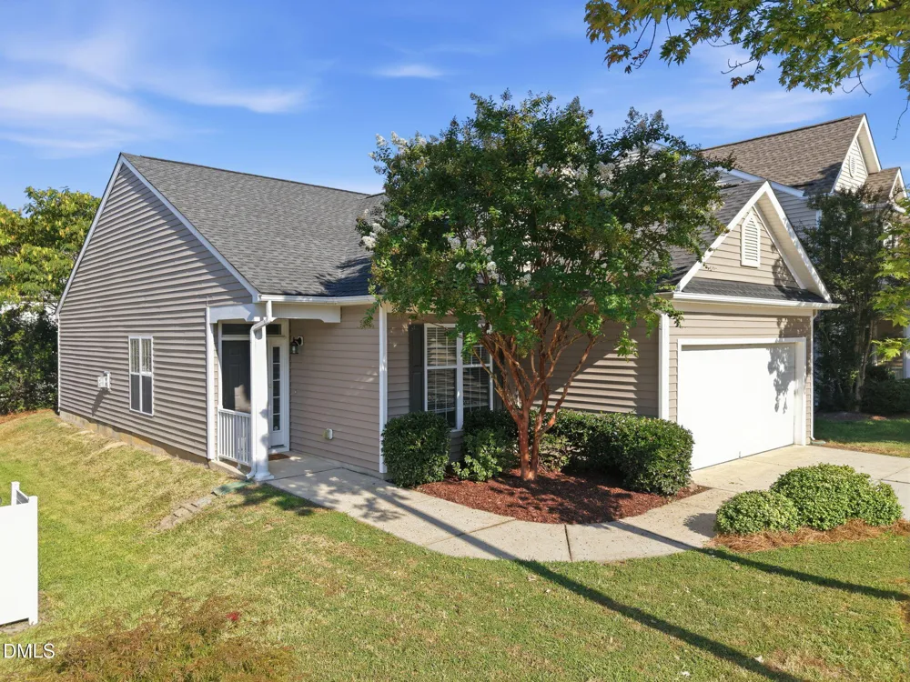 8111 Willowglen Drive Raleigh, NC 27616