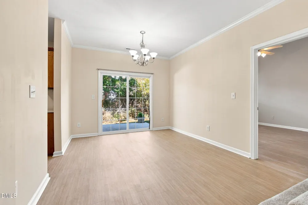 8111 Willowglen Drive Raleigh, NC 27616