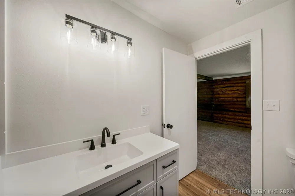 25925 Riverbirch Road Claremore, OK 74019