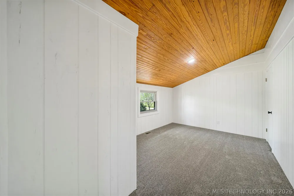 25925 Riverbirch Road Claremore, OK 74019