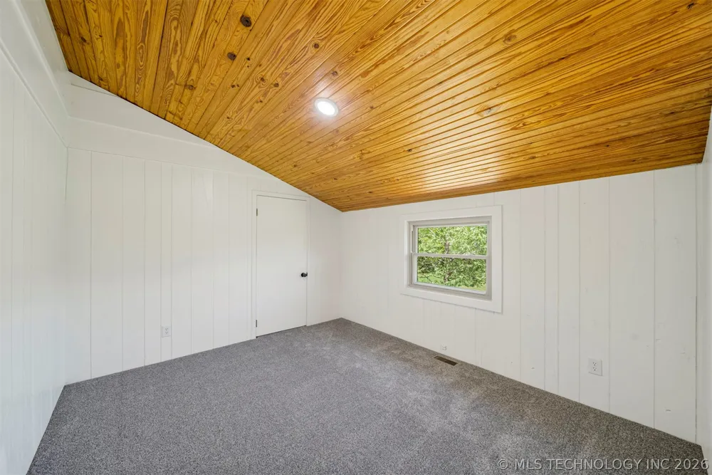 25925 Riverbirch Road Claremore, OK 74019