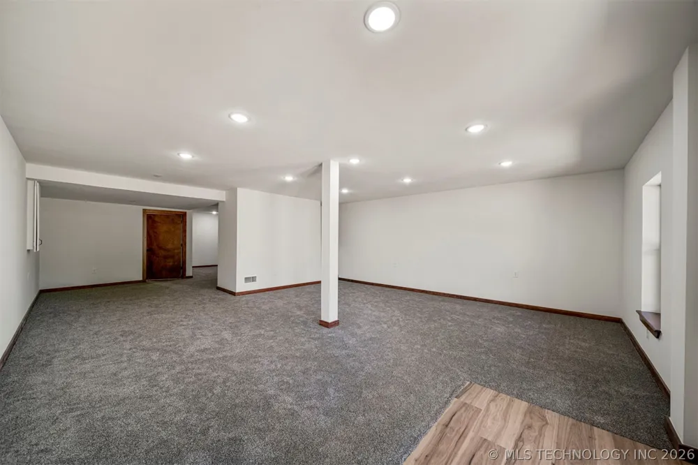 25925 Riverbirch Road Claremore, OK 74019