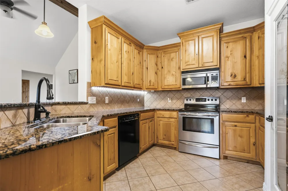 412 Wandering Ardmore, OK 73401