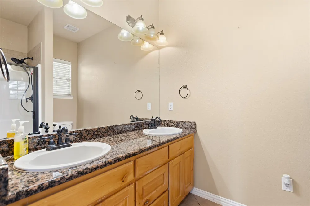 412 Wandering Ardmore, OK 73401