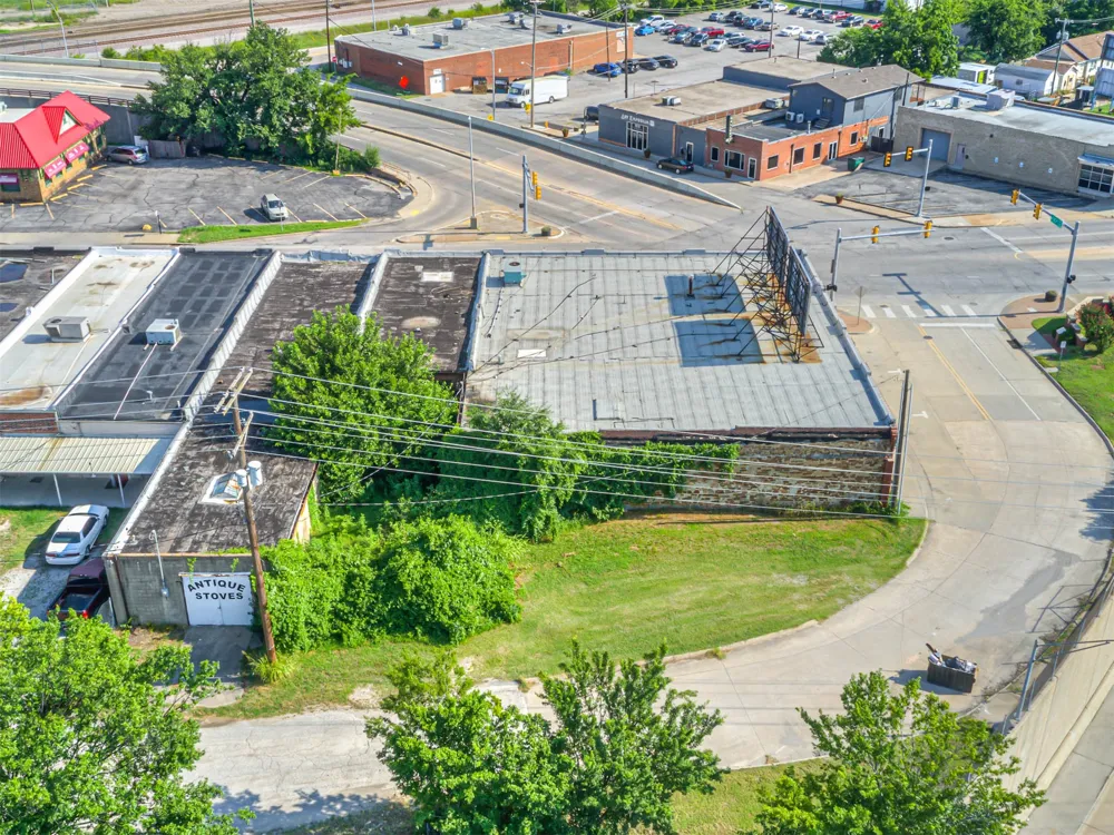 4067 Southwest Boulevard Tulsa, OK 74107