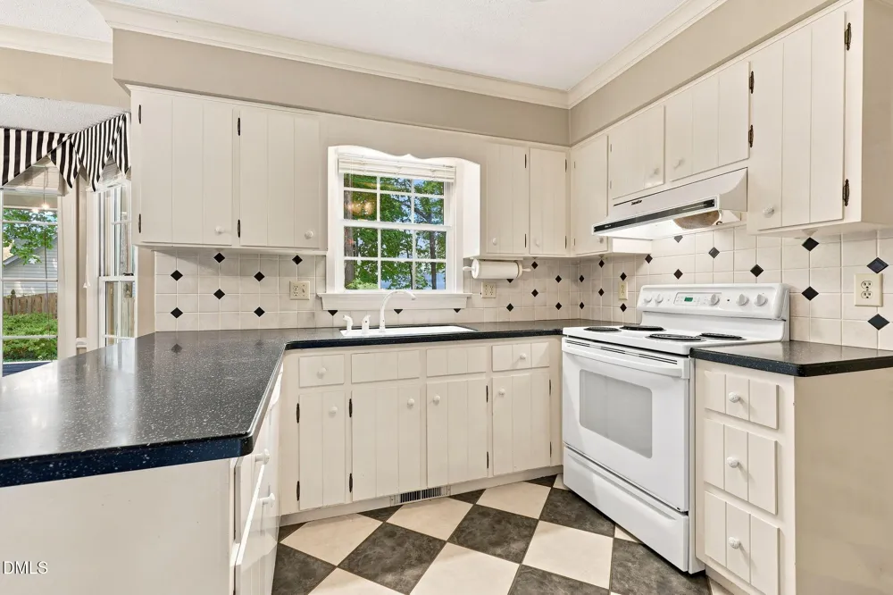 4605 Old Village Road Raleigh, NC 27612