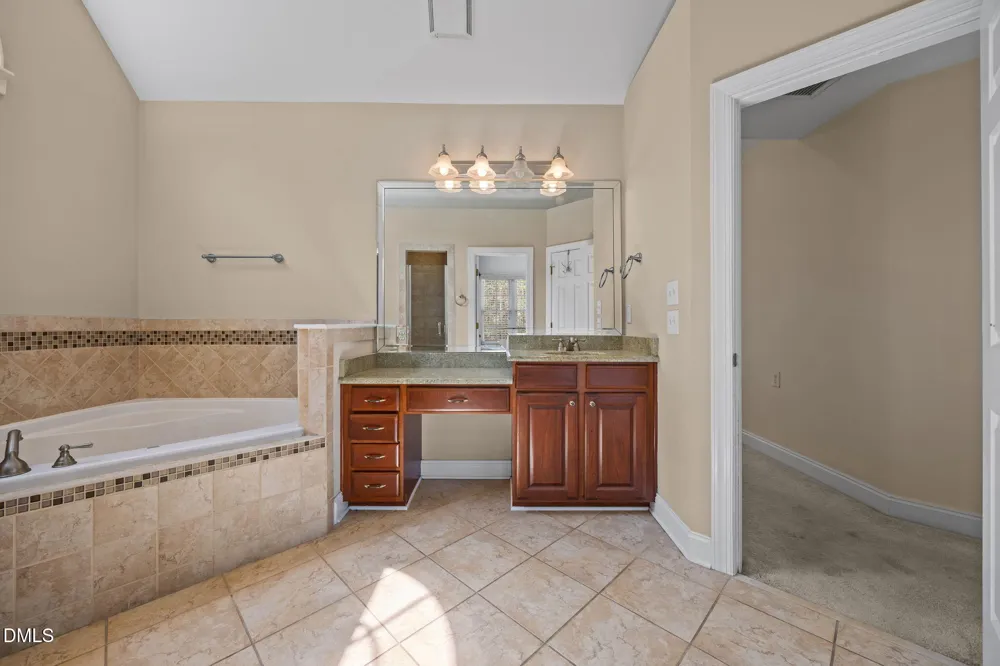 8401 Chelridge Drive Wake Forest, NC 27587