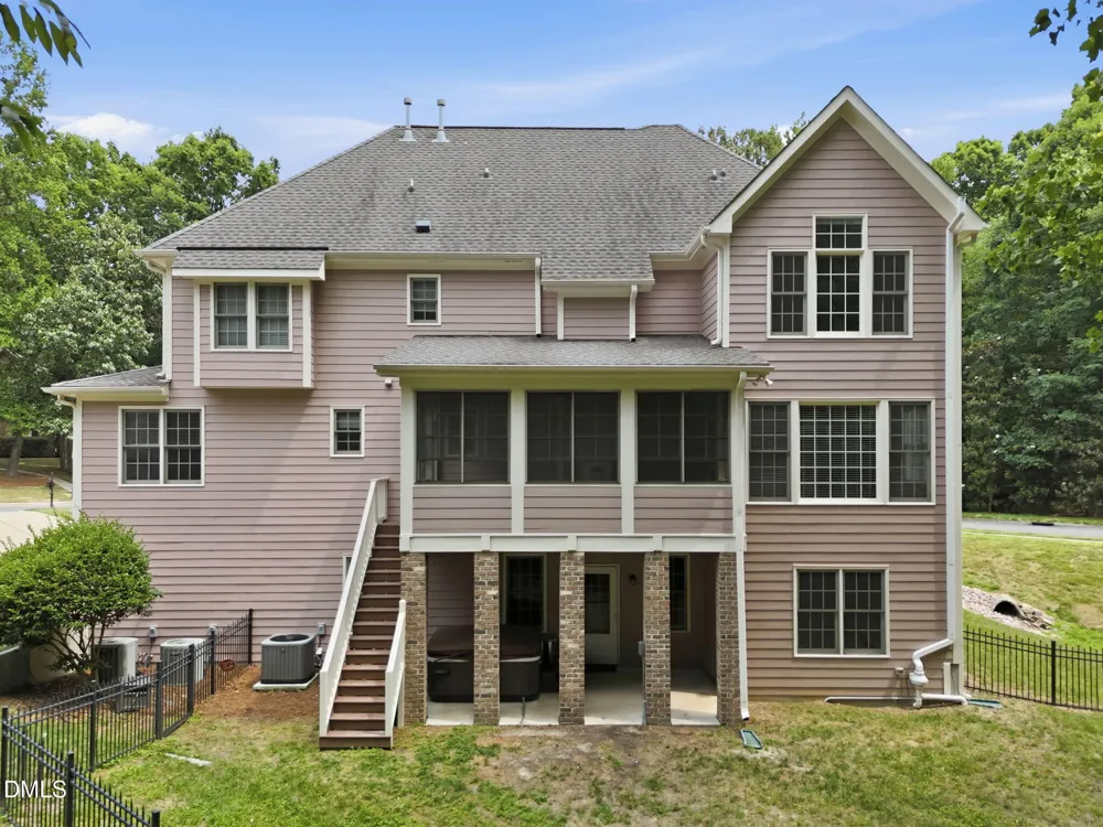8401 Chelridge Drive Wake Forest, NC 27587