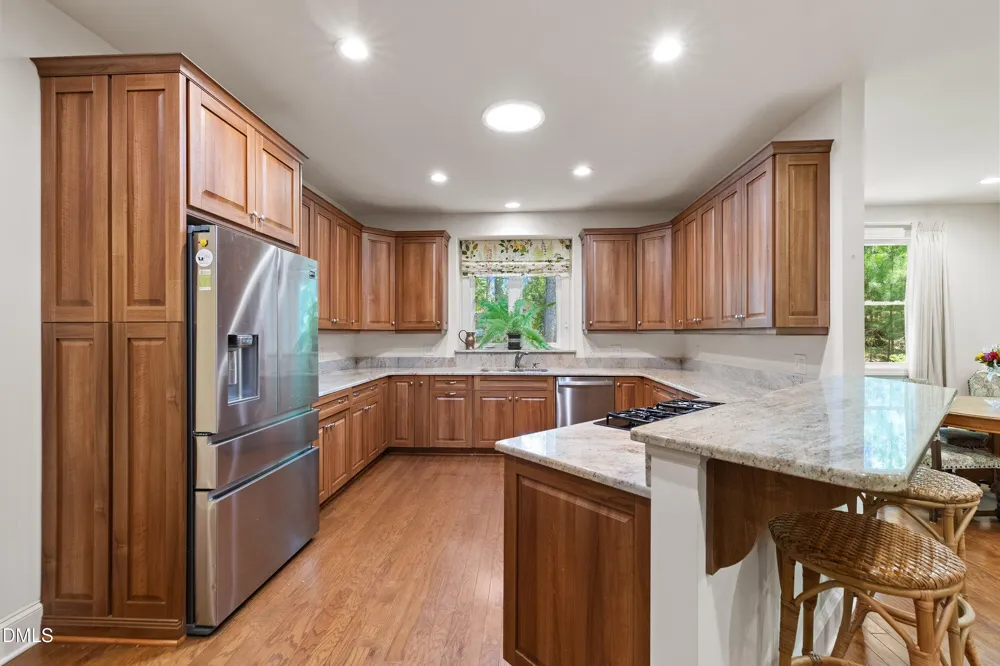 4127 The Knolls Cl Pittsboro, NC 27312