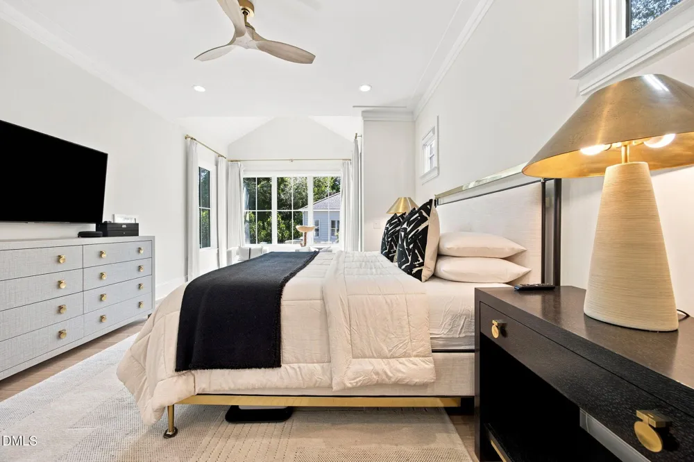 2804 Anderson Drive Raleigh, NC 27608