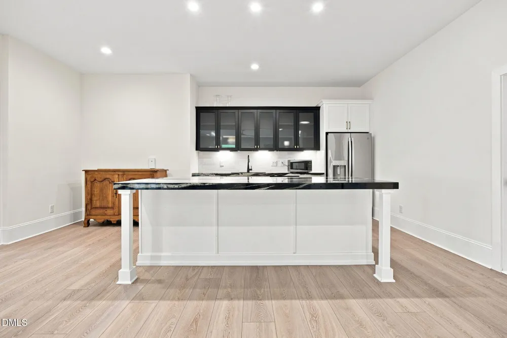 2804 Anderson Drive Raleigh, NC 27608