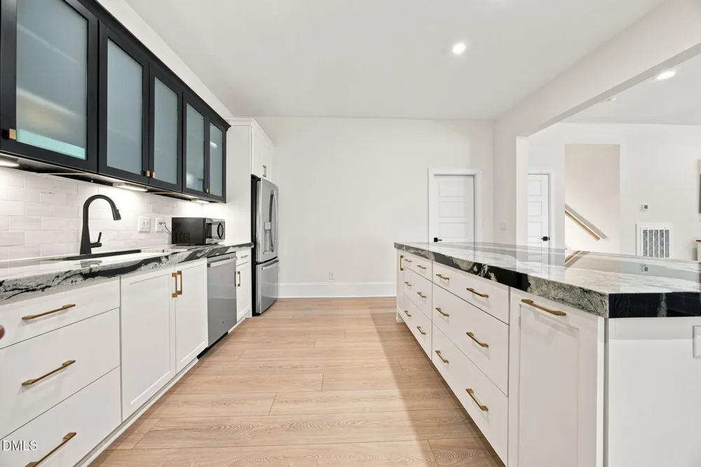 2804 Anderson Drive Raleigh, NC 27608