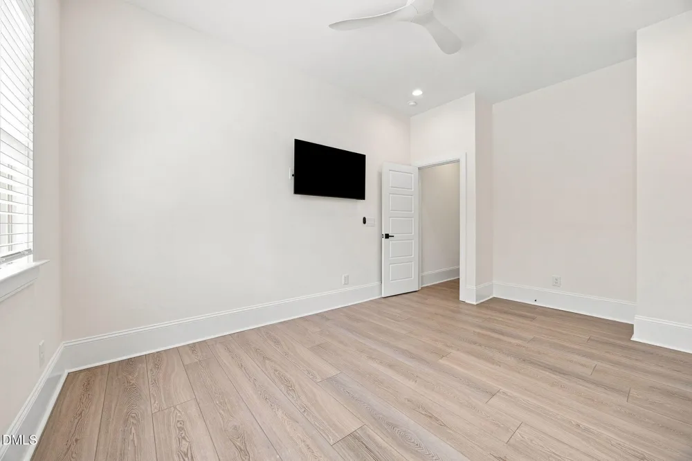 2804 Anderson Drive Raleigh, NC 27608