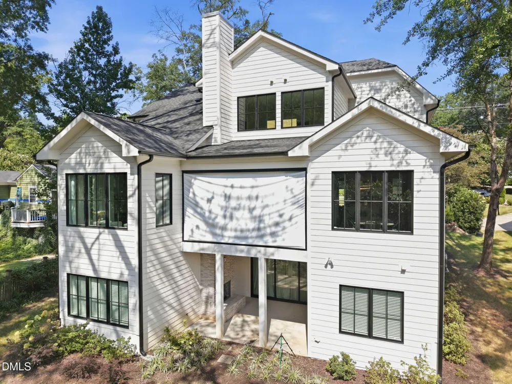 2804 Anderson Drive Raleigh, NC 27608