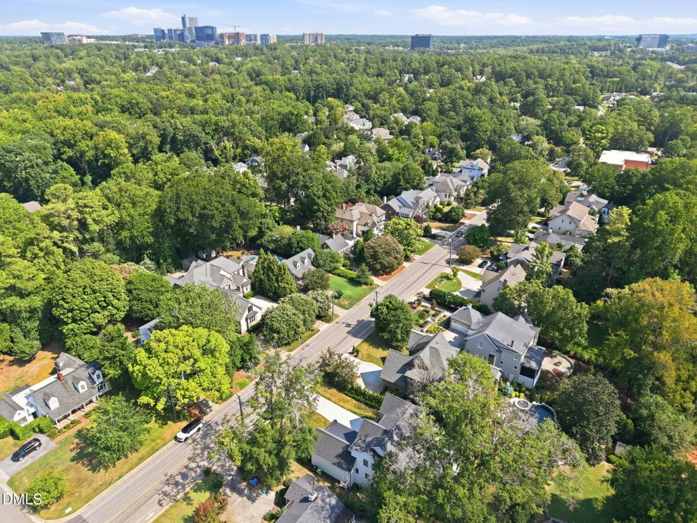 2804 Anderson Drive Raleigh, NC 27608