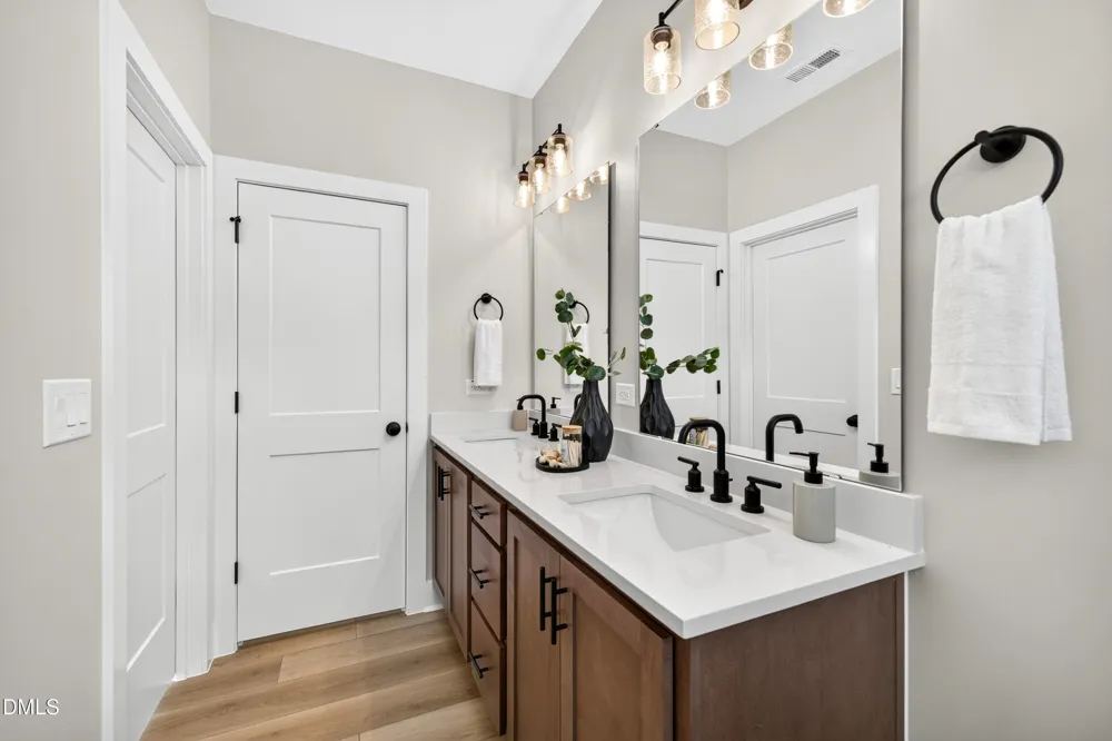 3135 White Rail Drive Fuquay Varina, NC 27526
