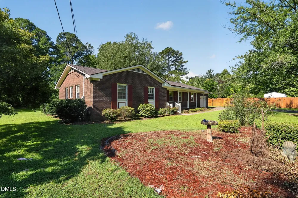 1307 Charles Drive Laurinburg, NC 28352