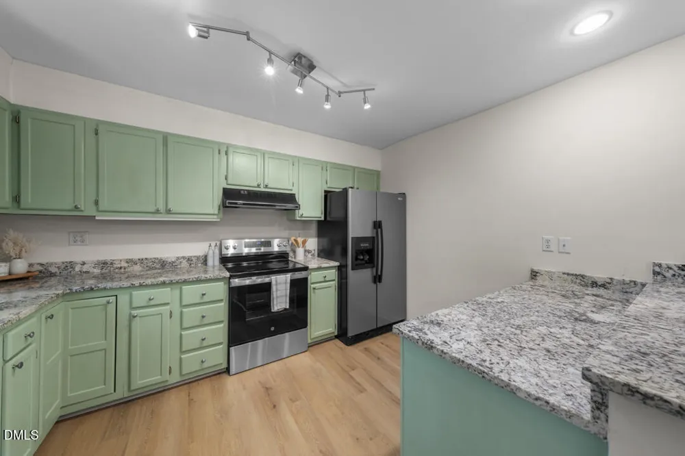 223 Trillingham Lane Cary, NC 27513