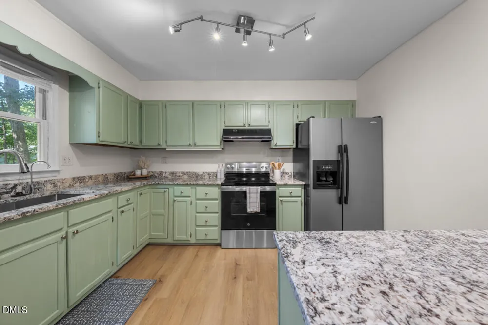 223 Trillingham Lane Cary, NC 27513
