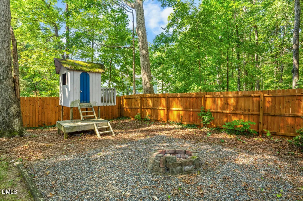 223 Trillingham Lane Cary, NC 27513