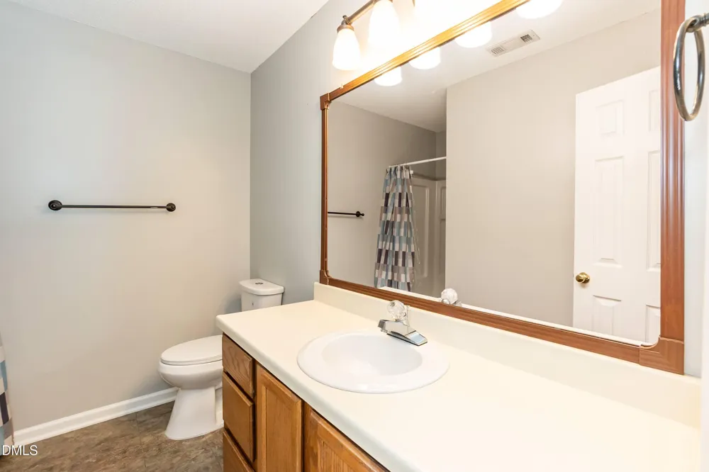 61 Crystal Oaks Court Durham, NC 27707