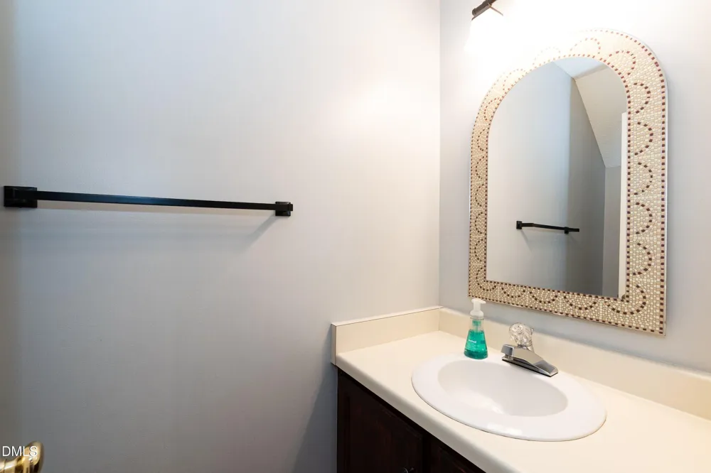61 Crystal Oaks Court Durham, NC 27707