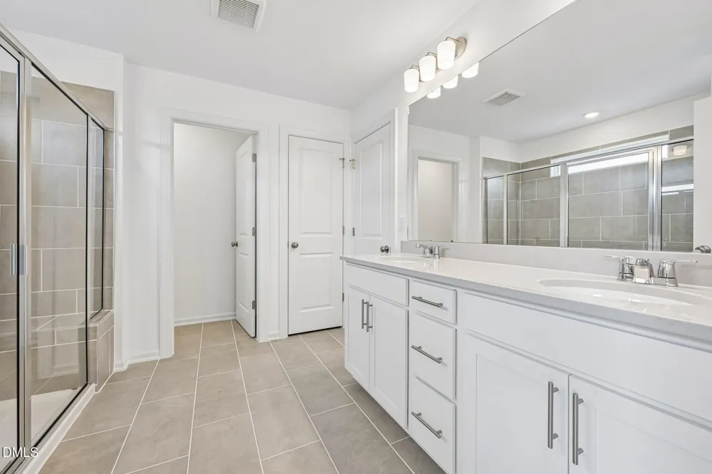 685 Sun Mdw Drive Wake Forest, NC 27587