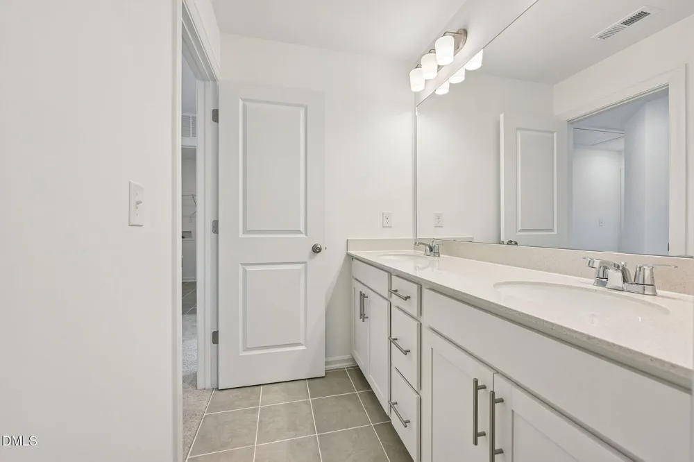 685 Sun Mdw Drive Wake Forest, NC 27587