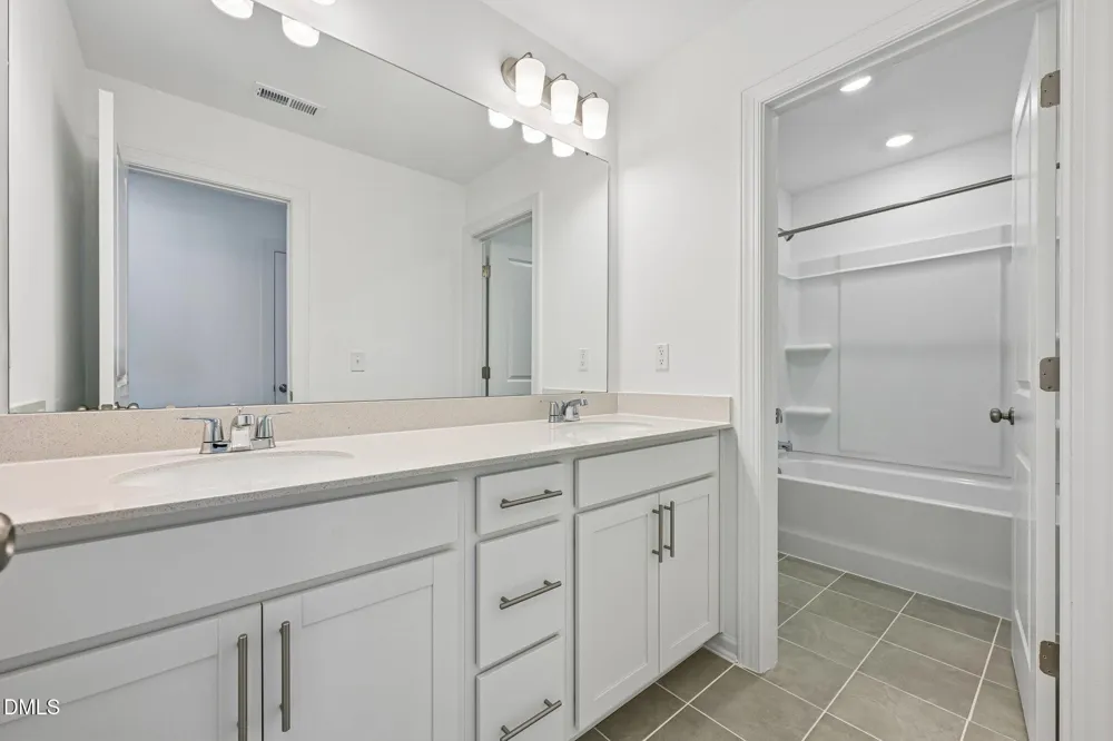 685 Sun Mdw Drive Wake Forest, NC 27587