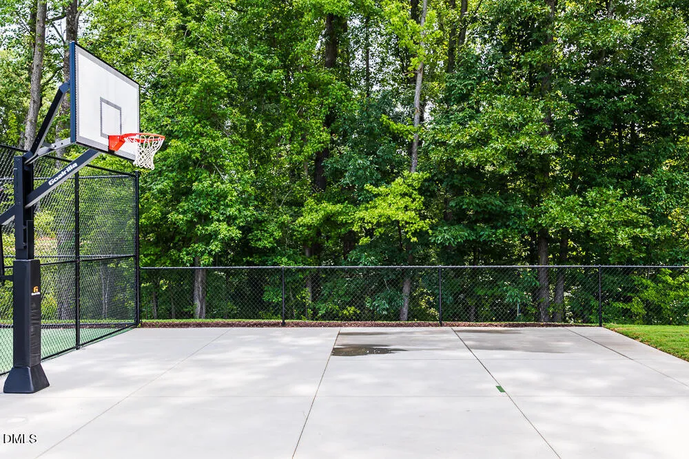 685 Sun Mdw Drive Wake Forest, NC 27587