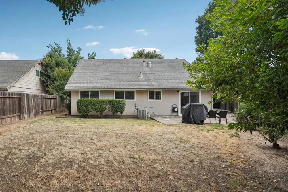 9021 Posada Way Sacramento, CA 95826