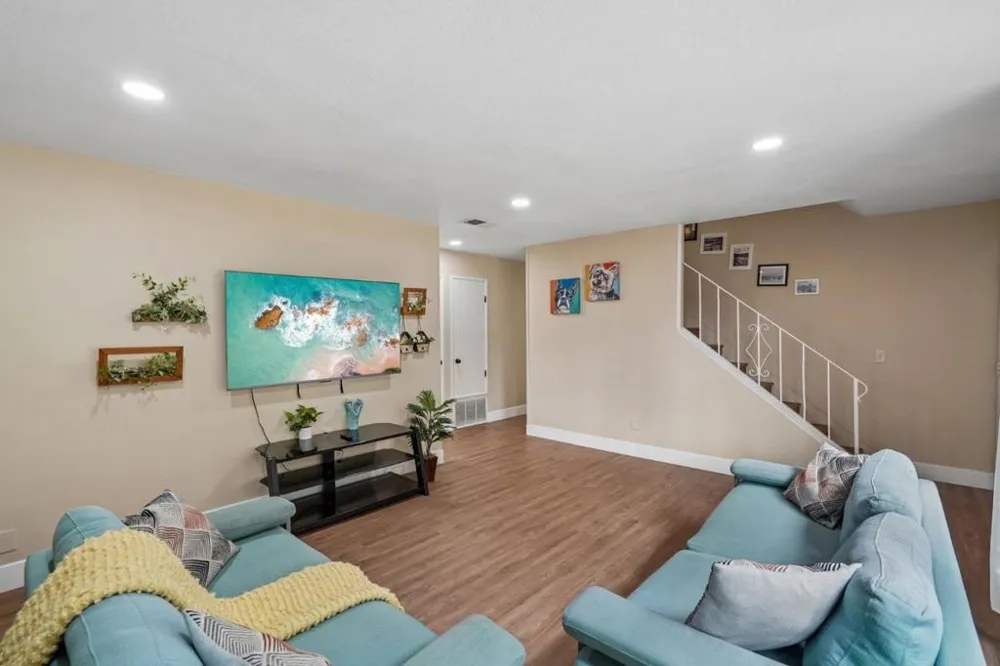 9021 Posada Way Sacramento, CA 95826