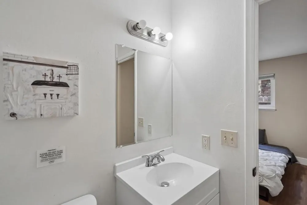 9021 Posada Way Sacramento, CA 95826