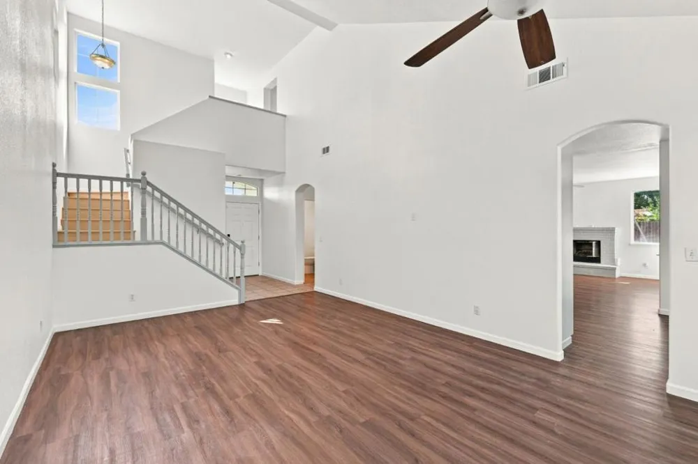 1901 Lauritson Lane Manteca, CA 95336