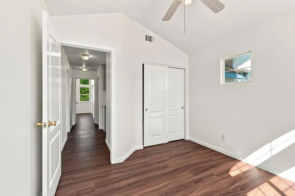 1901 Lauritson Lane Manteca, CA 95336