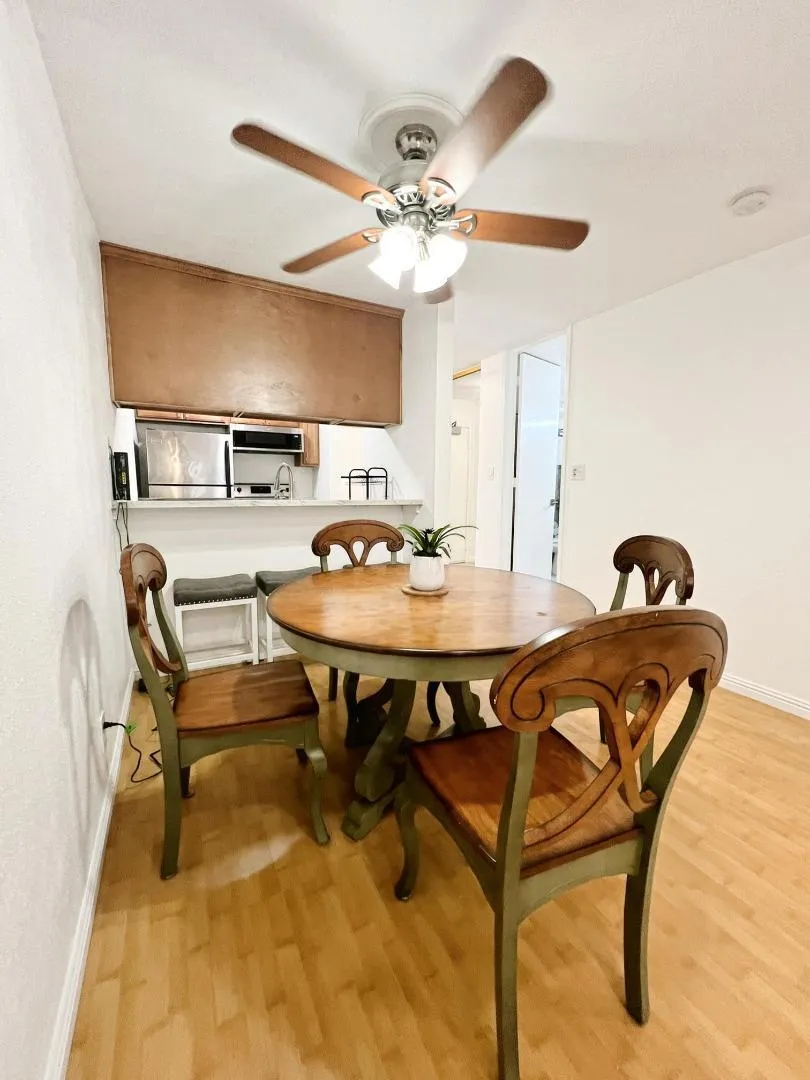 8133 Shelter Creek Lane San Bruno, CA 94066